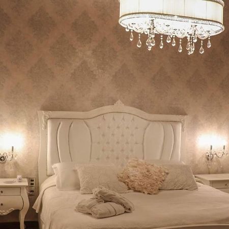Hotel Boutique Amorini ซานกริสโตบัล เด ลาสกาซาส ภายนอก รูปภาพ