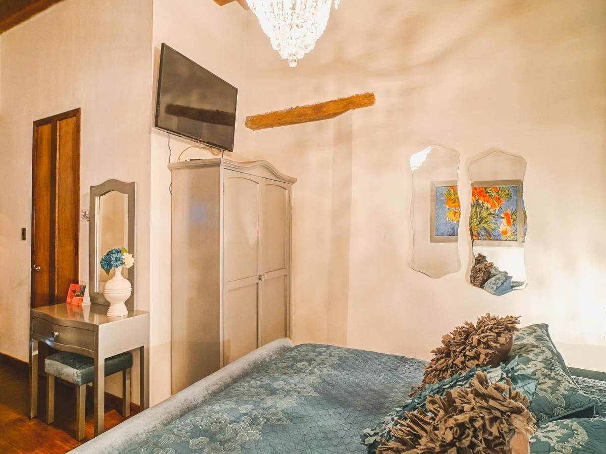 Hotel Boutique Amorini ซานกริสโตบัล เด ลาสกาซาส ภายนอก รูปภาพ